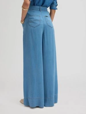 Lee Regular Pleated Wide Leg Jean Ice Storm Size 33x33