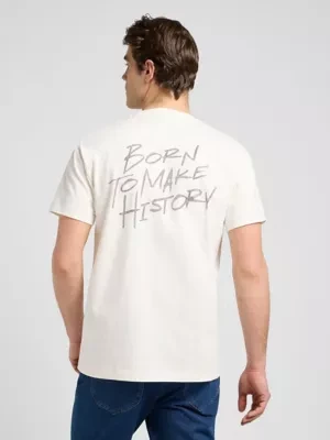 Lee Relaxed Graphic Tee Ecru Size