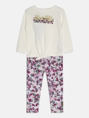 Legginsy Converse