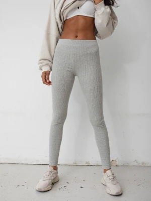 Legginsy damskie z prążkowanej dzianiny w kolorze LIGHT GREY MELANGE - HIPS Marsala