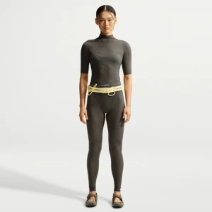 Legginsy damskie z wysokim stanem i wstawką w kształcie litery V NikeSKIMS Weightless - Czerń
