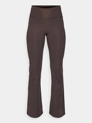 Legginsy Girlfriend Collective