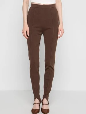 Legginsy Nanushka