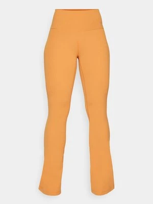 Legginsy Nike Performance