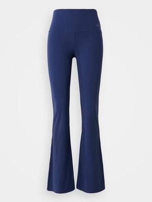 Legginsy Nike Performance