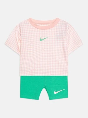 Legginsy Nike Sportswear