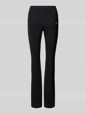 Legginsy o rozkloszowanym kroju z elastycznym pasem adidas Sportswear