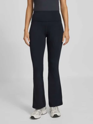 Legginsy o rozkloszowanym kroju z szerokim pasem model ‘Motion’ Under Armour