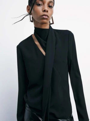 Lejąca bluzka z szarfą PATRIZIA PEPE