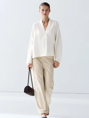 Lejąca Koszula Z Lnem I Dekoltem W Serek - Biały - Massimo Dutti - Female