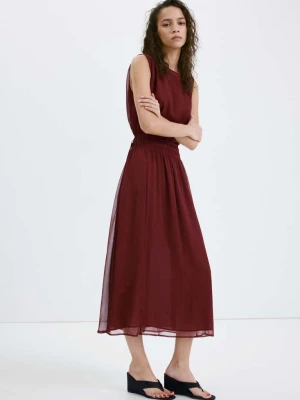 Lejąca sukienka z marszczeniem w talii burgund - Kobieta - - MANGO