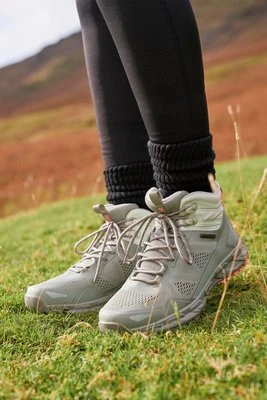 Lekkie wodoodporne buty turystyczne Crusade dla kobiet - Green Mountain Warehouse