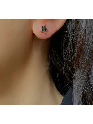 Les Petites Précieuses Pozłacane kolczyki-wkrętki z cyrkoniami rozmiar: onesize