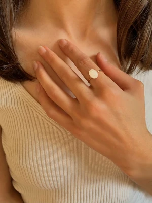 Les Petites Précieuses Pozłacany pierścionek z cyrkonią rozmiar: 58