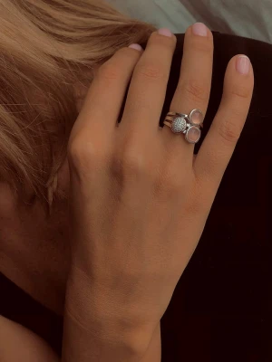 Les Petites Précieuses Srebrny pierścionek z kamieniami szlachetnymi rozmiar: 54