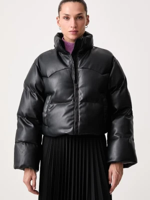 Levi's krótka kurtka damska PALMER CROPPED PUFFER czarny