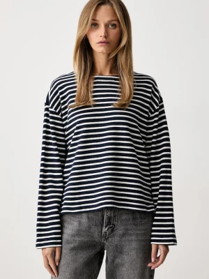 Levi's longsleeve damski bawełniany ESME RELAXED LS granatowy