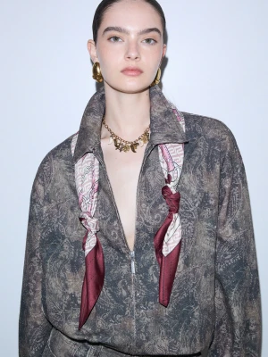 Liu Jo Large Scarf With Straps Burgundy