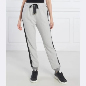 Liu Jo Rose Spodnie dresowe | Regular Fit