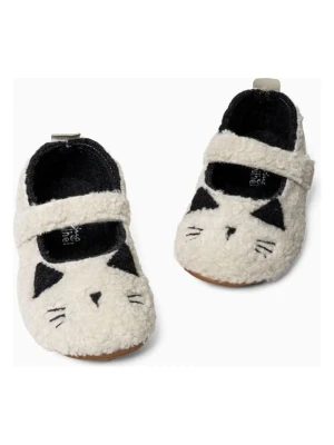 Living Kitzbühel Kapcie "Sleeping Kitten" w kolorze kremowym rozmiar: 31