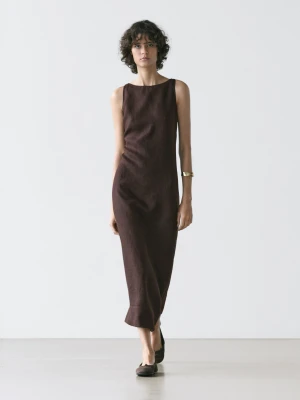 Lniana Sukienka Średniej Długości Z Dekoltem Halter - Czekoladowy - - Massimo Dutti - Kobieta