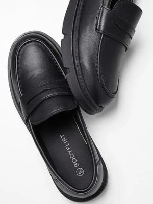 Loafersy chunky na lekkiej podeszwie bonprix