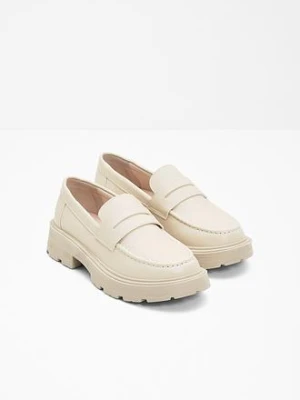 Loafersy chunky na lekkiej podeszwie bonprix