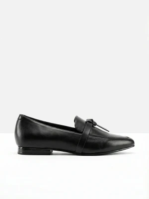 Loafersy z kokardką BonPrix czarny