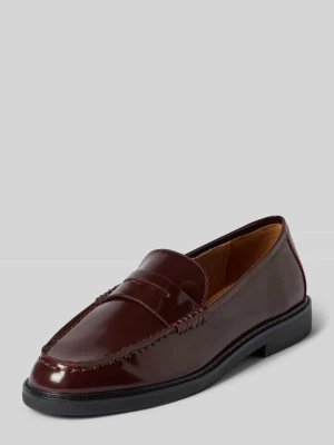 Loafersy z paskiem na cholewce model 'Adison' Steve Madden Bordowy