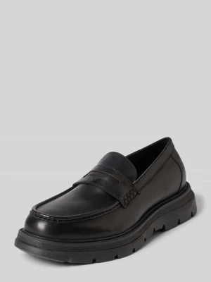Loafersy ze skóry bydlęcej nappa z profilowaną podeszwą Steve Madden Czarny