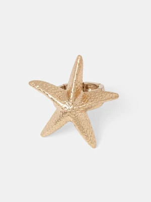 Lola Casademunt pierścionek