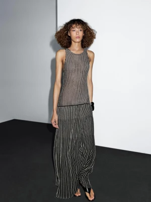 Long Pleated Knit Dress - Czarny - - Massimo Dutti - Female