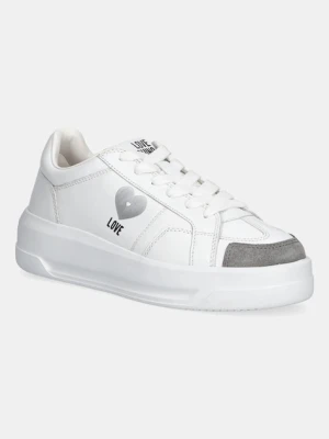 Love Moschino sneakersy skórzane damskie kolor biały JA15205G1NIAJ10B