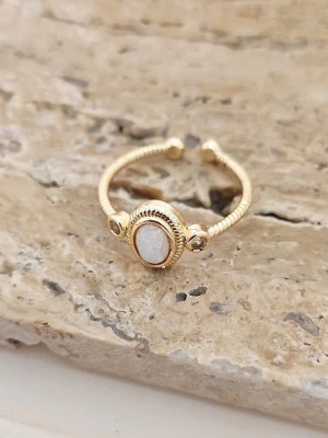 Luja Bijoux Pozłacany pierścionek z opalem rozmiar: onesize