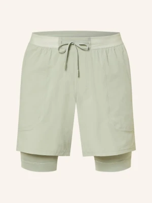 Lululemon Szorty Treningowe 2 W 1 License To Train 7in gruen JASNOZIELONY
