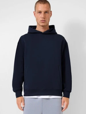 Luźna bluza z kapturem z haftowanym logo QS niebieski