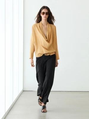 Luźna Bluzka Z Drapowanym Dekoltem - Żółty Musztardowy - - Massimo Dutti - Kobieta