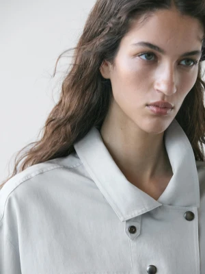 Luźna Koszula Z Ozdobnymi Guzikami - Jasnoniebieski - - Massimo Dutti - Kobieta