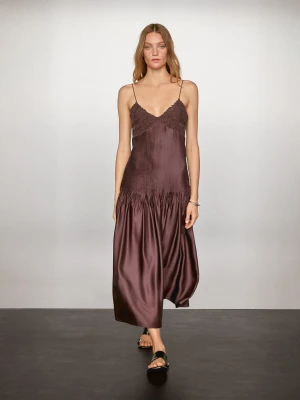 Luźna Satynowa Sukienka Średniej Długości Na Ramiączkach - Bordowy - - Massimo Dutti - Kobieta