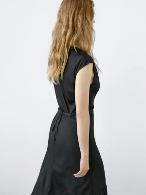 Luźna Sukienka Średniej Długości Z Satyny - Ciemnoniebieski - - Massimo Dutti - Kobieta