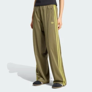 LUŹNE SPODNIE DRESOWE FIREBIRD Adidas zielony