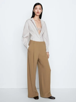 Luźne Spodnie Z Szerokimi Nogawkami I Zaszewkami - Studio - Karmelowy - Massimo Dutti - Female