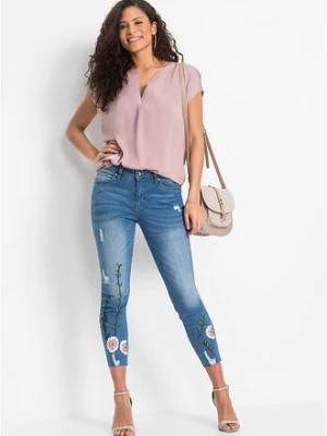 Luźniejsza bluzka satynowa z obniżoną linią ramion i krótkim rękawem bonprix