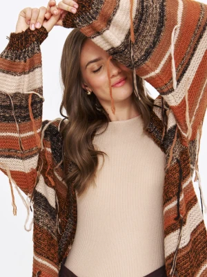 Luźny kardigan w paski z frędzlami Top Secret