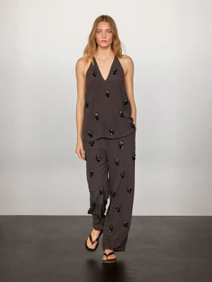 Luźny Top Z Kwiatowymi Aplikacjami - Antracytowy - - Massimo Dutti - Kobieta