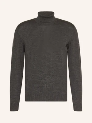 Maerz Muenchen Golf grau