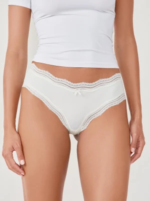 MAJTKI BIODRÓWKI Z BRZEGAMI Z KORONKI GRAFICZNEJ Etam