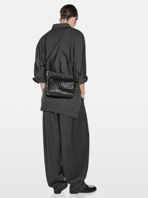 Mała Torebka Z Plecionej Skóry Nappa - Czarny - - Massimo Dutti - Kobieta