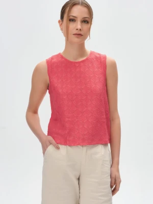 Malinowy top z ażurową strukturą Greenpoint