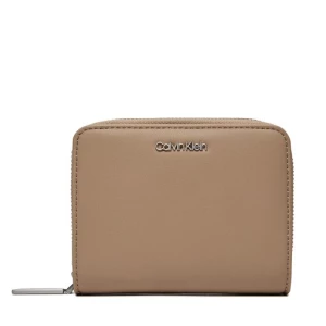 Mały Portfel Damski Calvin Klein Ck Must Z/A Wallet W/Flap Md K60K607432 Beżowy